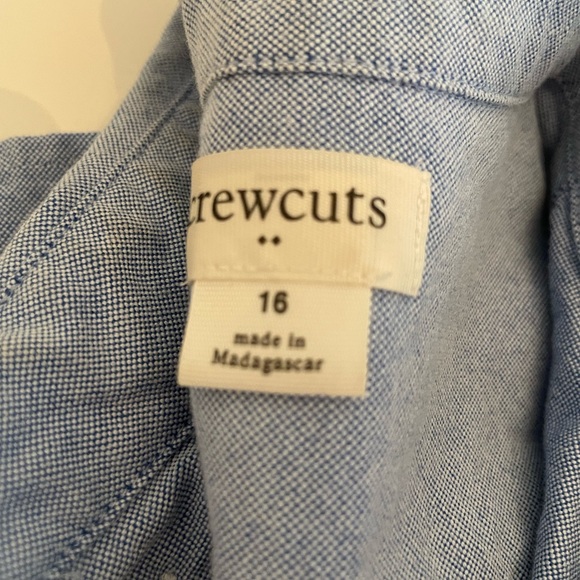 Lot of boys button downs (5 items). Jcrew Factory crewcuts & Vineyard Vines - Picture 2 of 3